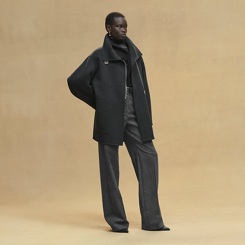 H様　HERMESエルメス　エレガンスを纏う　本革　アンゴラ　ブルゾン コート エルメスのムートンコート、エトロの紺ブレ…メゾンのシン・原点回帰