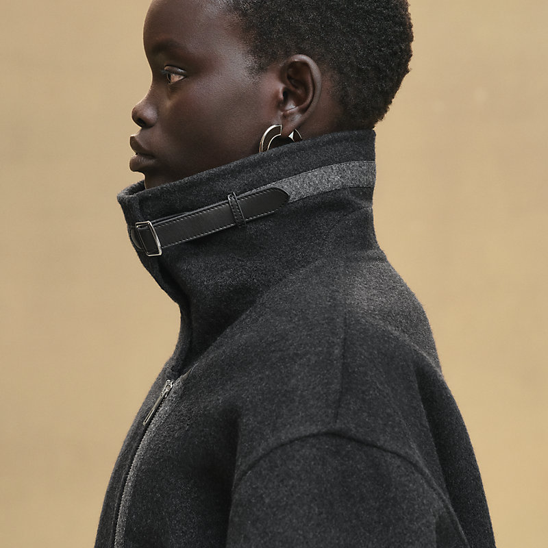 コート フェルト/レザーディテール - グレー | Hermès - エルメス-公式