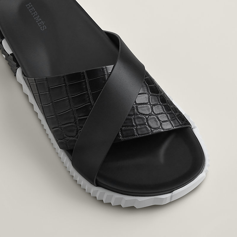今日だけ値下げ！HERMESエルメス◯サンダル黒インフラ 今日だけ値下げ