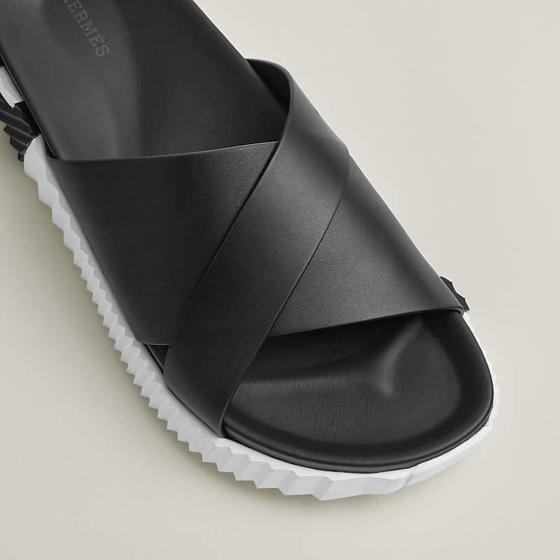 サンダル 《インフラ》 - ブラック | Hermès - エルメス-公式サイト