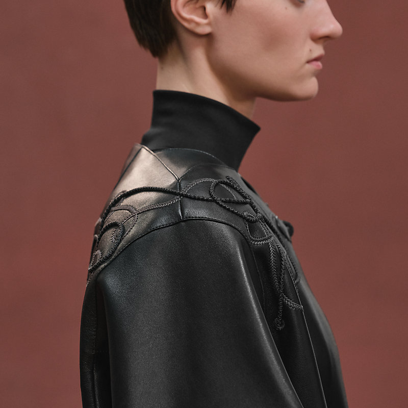 ショートジャケット 刺繍入り - ブラック | Hermès - エルメス-公式サイト