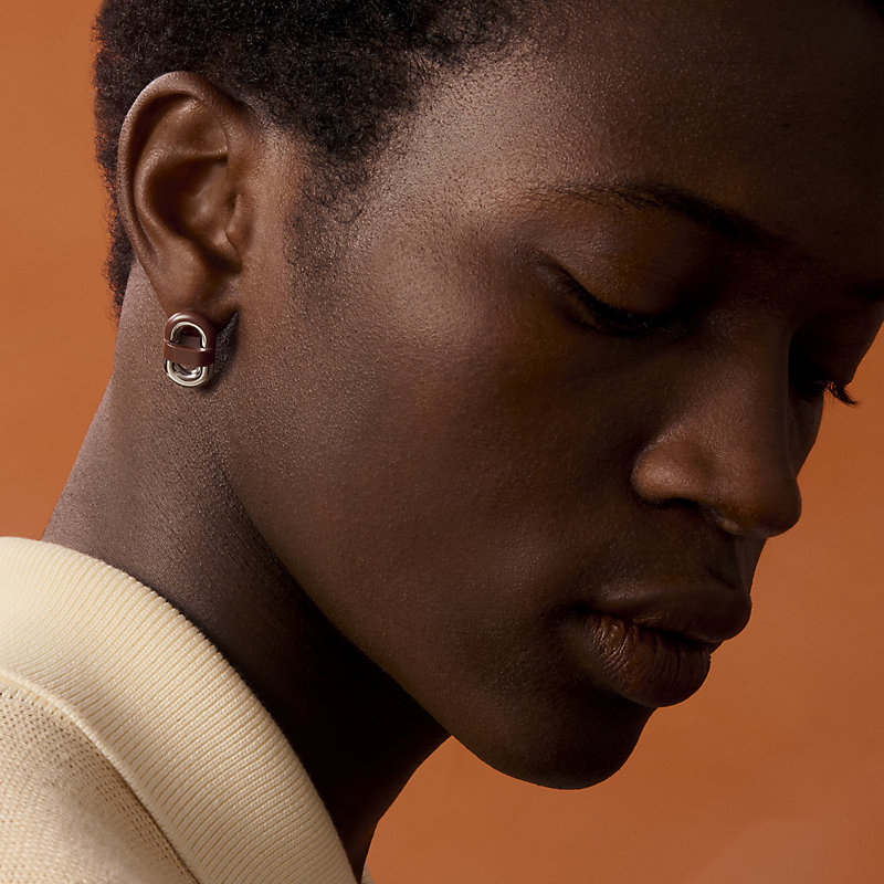 シングルピアス 《シェーヌ・マイヨン》 - ブラック | Hermès