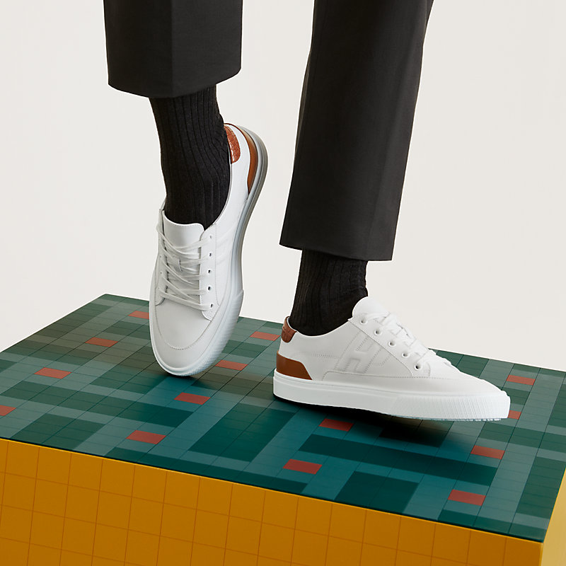 スニーカー 《ディープ》 - マロン | Hermès - エルメス-公式サイト