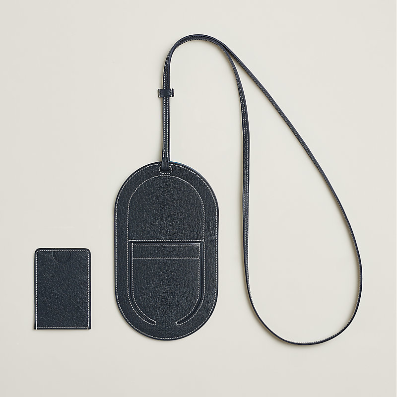 Hermes In-the-Loop Phone To Go PM ケースこんな感じです