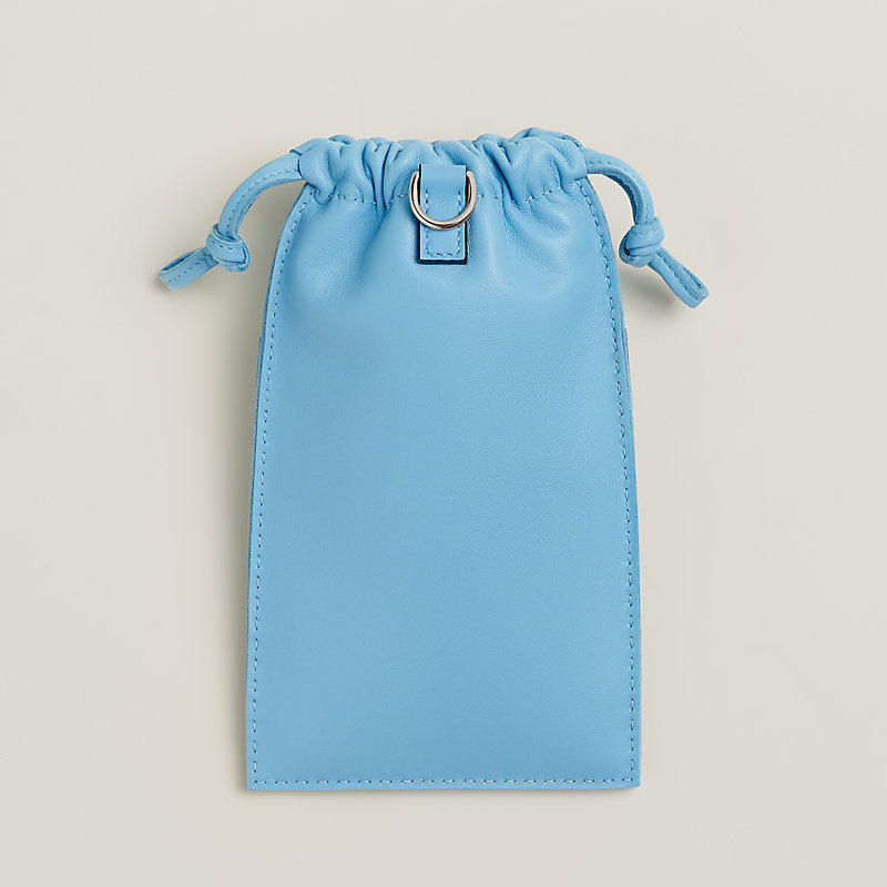 スマートフォンケース 《ピロ》 - ブルー | Hermès - エルメス-公式サイト