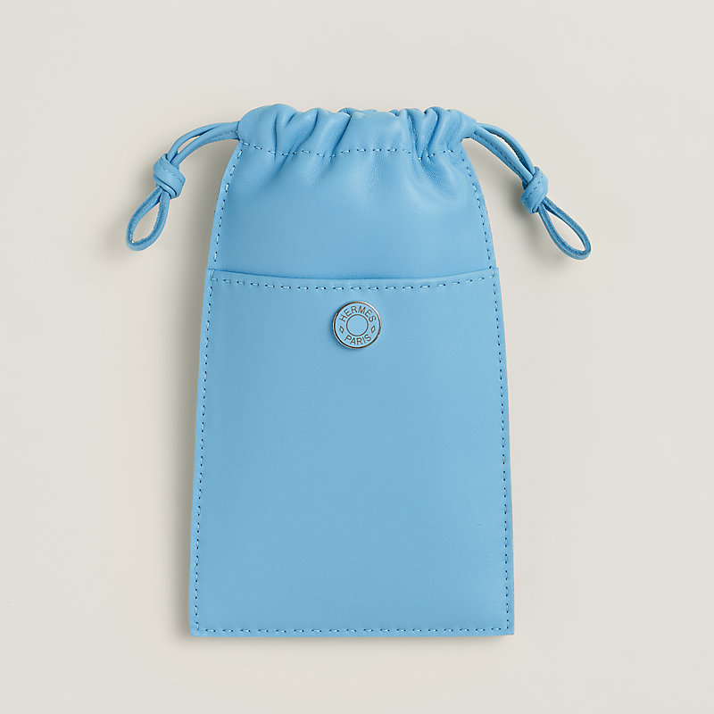 スマートフォンケース 《ピロ》 - ブルー | Hermès - エルメス-公式サイト