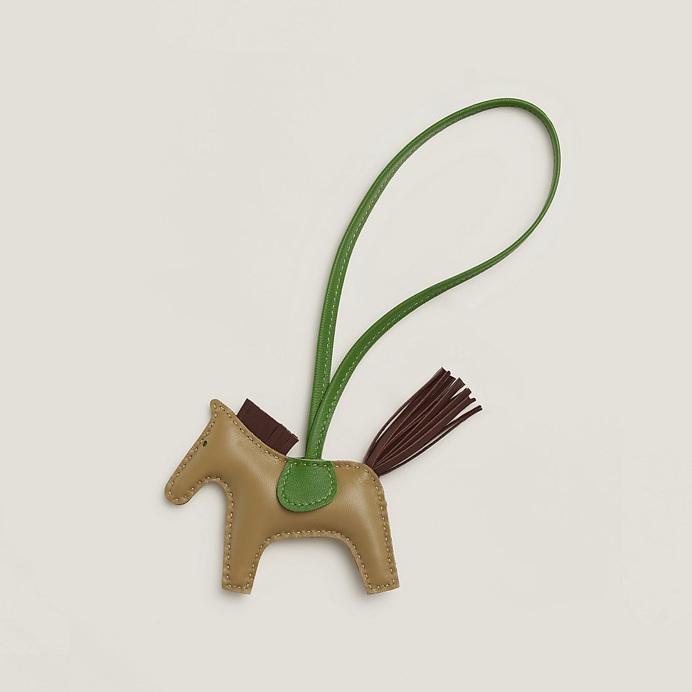 チャーム 《ロデオ》 PM | Hermès - エルメス-公式サイト