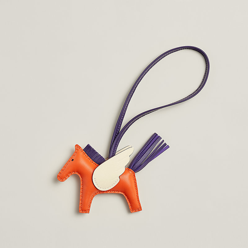 HERMES ロデオペガサス PMチャーム ⭐︎新品未使用⭐︎ K刻印　クレホワイト 未使用] エルメス ロデオ (ペガサス)チャーム タッチ MM クレ