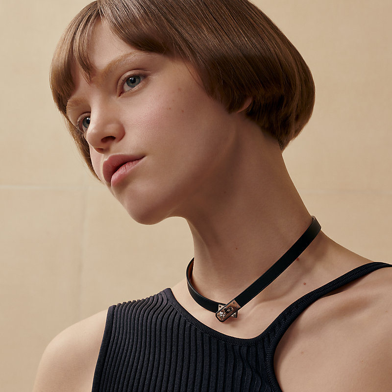 チョーカー 《ミニ・ケリー》 | Hermès - エルメス-公式サイト