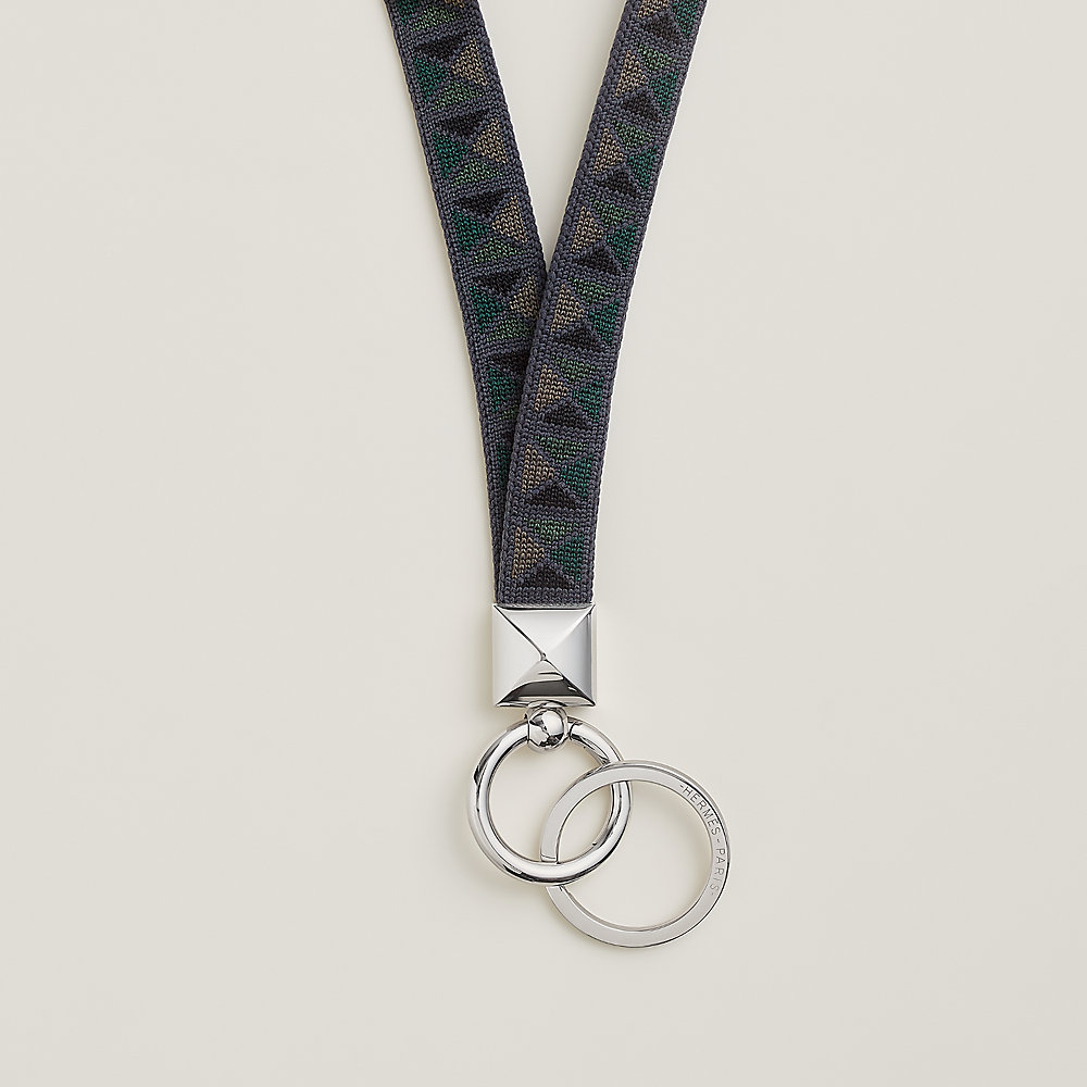 ネックストラップ 《メドールXO》 | Hermès - エルメス-公式サイト ネックストラップ 《メドールXO》 | Hermès - エルメス-公式サイト
