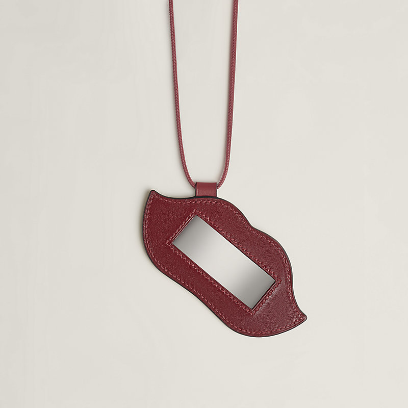 ネックレス 《リップス》 - レッド | Hermès - エルメス-公式サイト