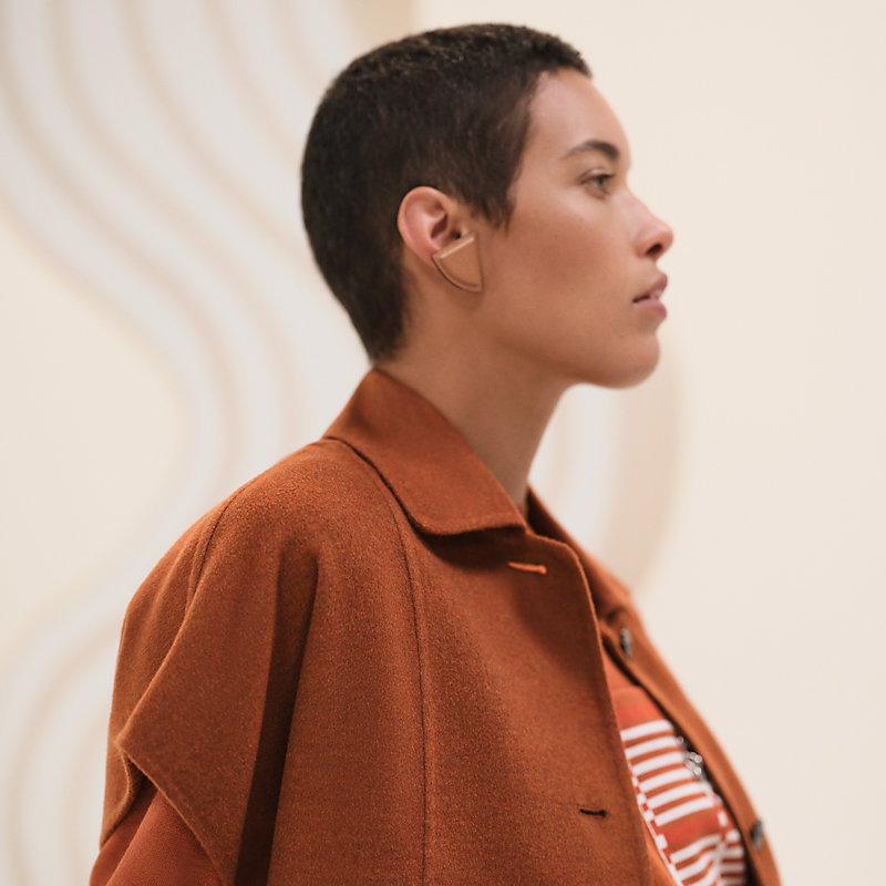 コーデを楽しんで♪【 HERMES 】ノースリーブ ジャケット ノースリーブジャケット | Hermès - エルメス-公式サイト