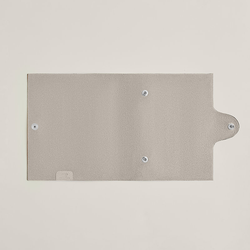 ノートカバー 《ユリス》 PM | Hermès - エルメス-公式サイト
