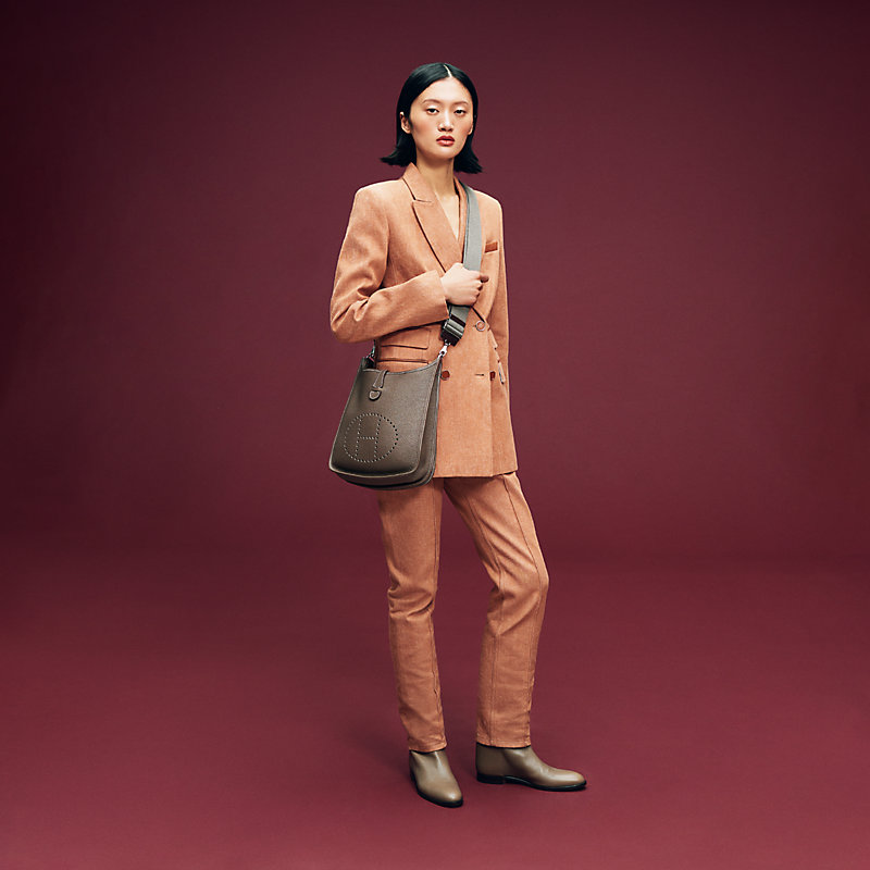 バッグ 《エヴリンIII》 29 | Hermès - エルメス-公式サイト