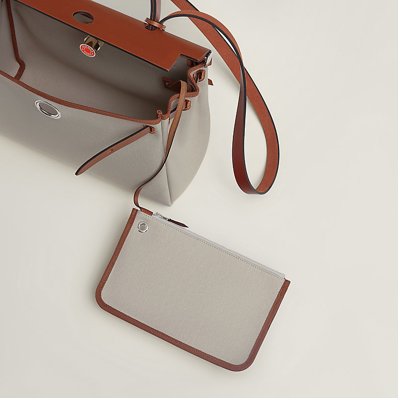 バッグ 《エールバッグ・ジップ》 31 ルトゥルネ ラッカー | Hermès