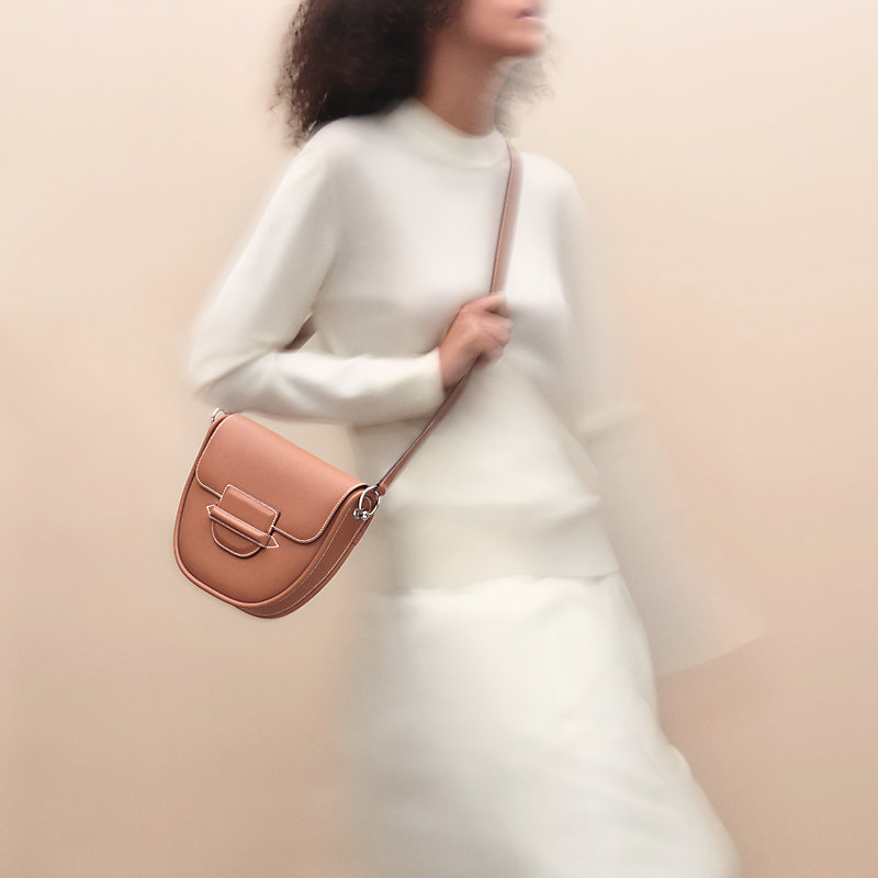多機能★【HERMES】コリエ ダトラージュ ショルダーバッグ HERMES】入手困難！レザーバッグ☆コリエ・ダトラージュ (HERMES