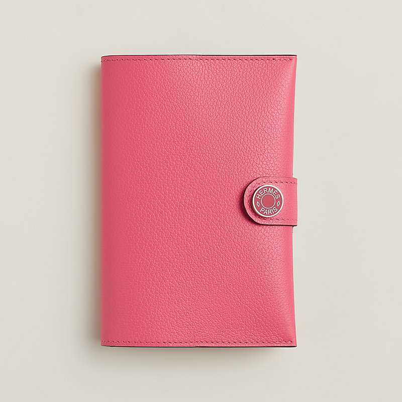 HERMESエルメスピンク レザー パスポートケース HERMES （新品・未使用品）エルメス R.M.S クルードセル セリエ