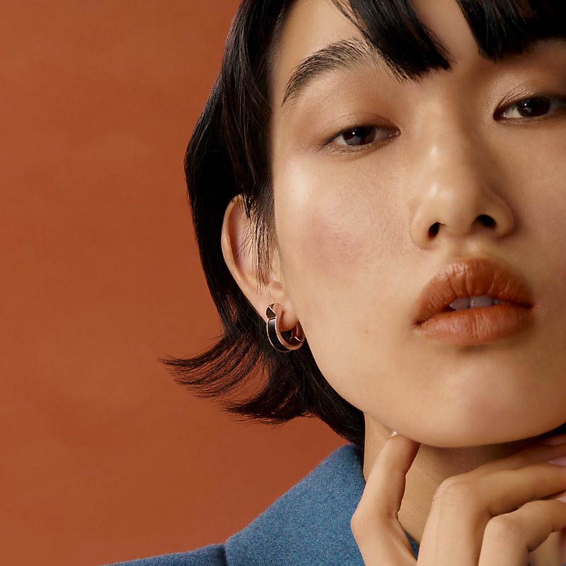 エルメス ピアス オーケリー ブラック エルメス ピアス オーケリー ブラック HERMES エルメス カデナ型