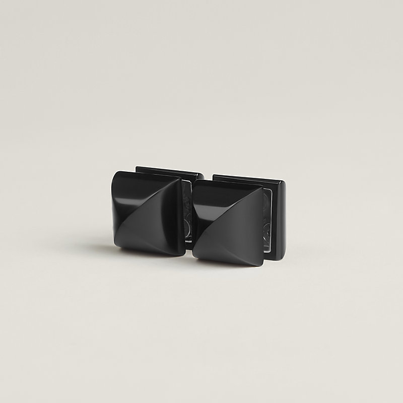 【耳元に高級感を】HERMES メドール Alu ピアス ピアス 《メドール》 アルミニウム | Hermès - エルメス-公式サイト
