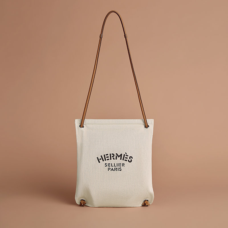 【未使用】HERMES エルメス　アリーヌMM カーキ エベンヌ 未使用】HERMES エルメス アリーヌMM カーキ エベンヌ HERMES Aline