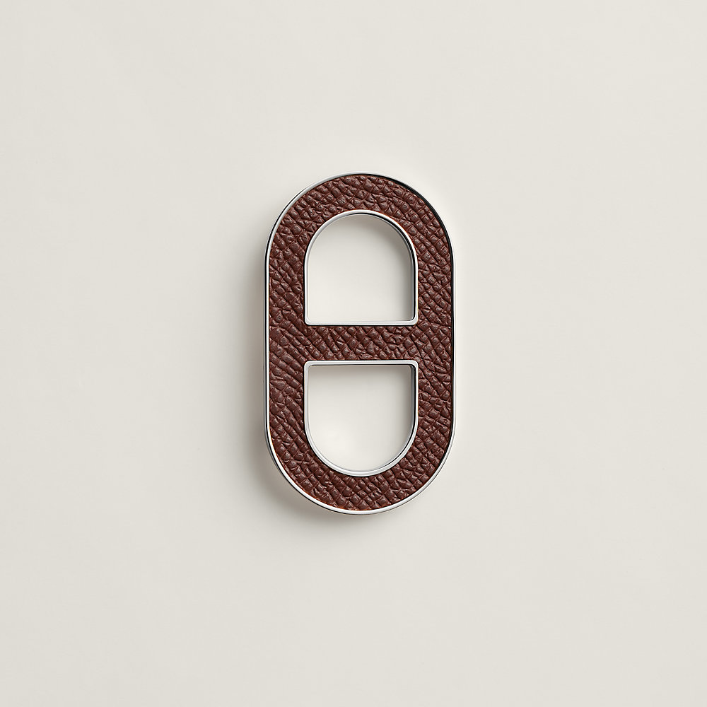 ブローチ 《シェーヌ・ダンクル》 - マロン | Hermès - エルメス-公式