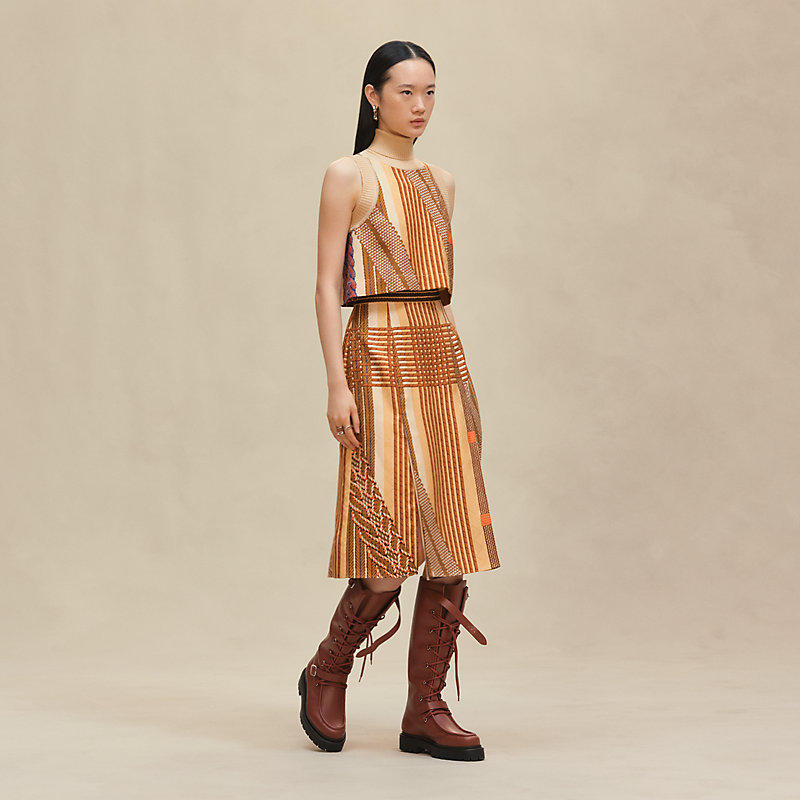 HERMÈS エルメス　ベージュ スリット入り　　スカート 春　夏　秋 プリーツスリットスカート 《ドレサージュ・トレサージュ》プリント