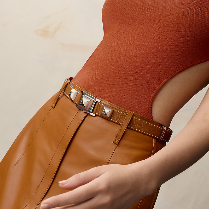 【シンプル美】エルメス メドール24ベルト 大人の上品アクセント ベルト 《メドール》 24 | Hermès - エルメス-公式サイト