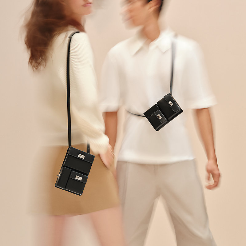 ポーチ 《ケリー・マルチポケット》 トゥー・ゴー - ブラック | Hermès