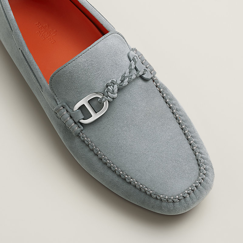 女性らしい品の良さ【HERMES】モカシン Alessandro エルメス モカシン アレッサンドロ – オーダーメイドスーツ nana