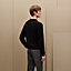ラウンドネックニット 《H》ディテール, イメージ: 着用例, worn, ビュー3の5