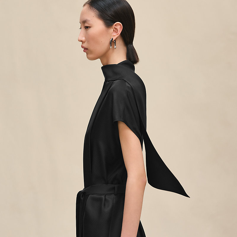 HERMES 今期新作　2025AW ラヴァリエールネックドレス　24 ノアール ラヴァリエールネックドレス - ブラック | Hermès - エルメス