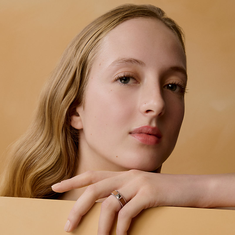 リング 《アテナ》 シンプル スタッズ - ベージュ | Hermès - エルメス