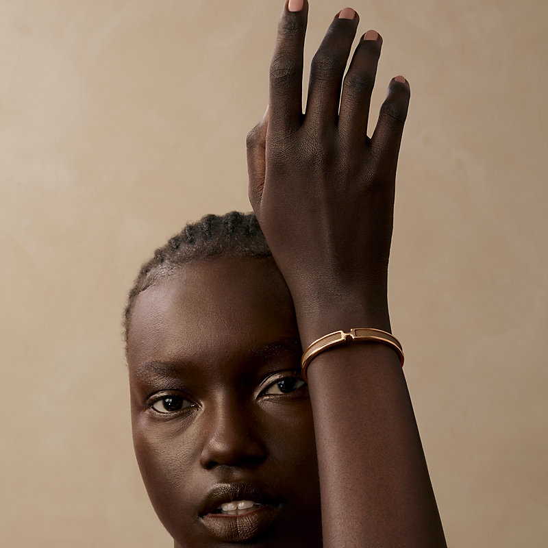 ブレスレット 《オランプ》 - ベージュ | Hermès - エルメス-公式サイト