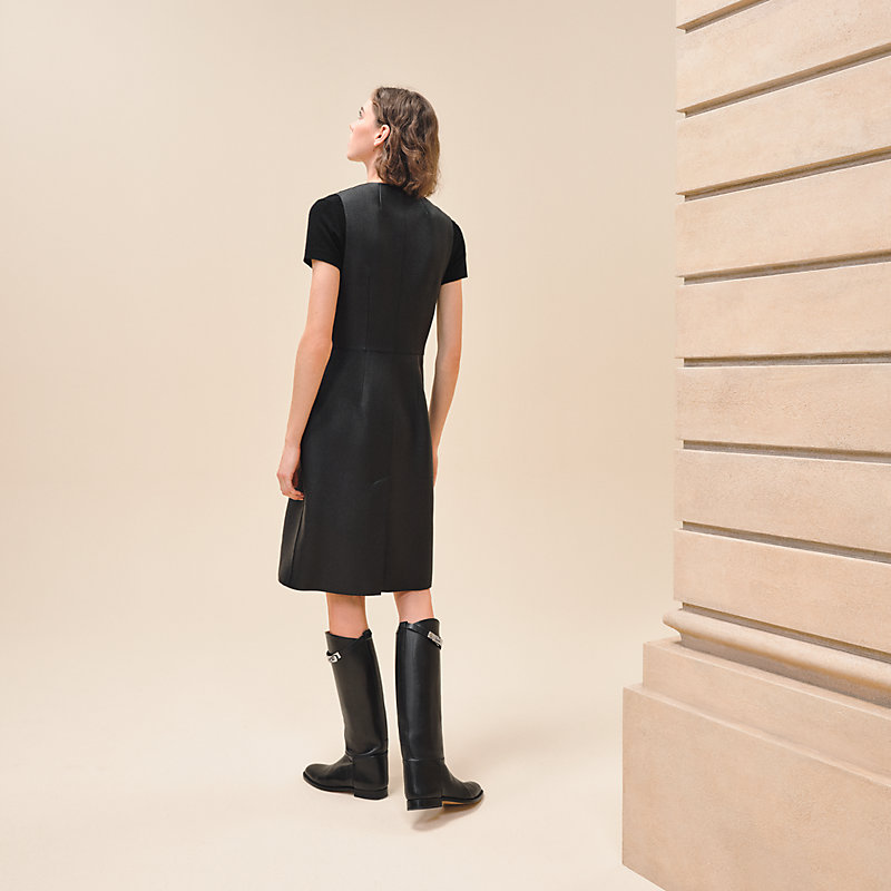 希少✨エルメス Hロゴ レザーボタン ダブルフェイス フレアコート レザートリム レザーロングジレ - ブラック | Hermès - エルメス-公式サイト