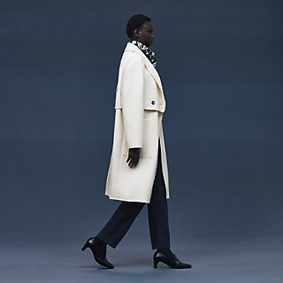 ★ほぼ未使用★エルメス レザーロングトレンチコート 2024 ポンチョ 34 ロングコート--6H0139DAA3-worn-