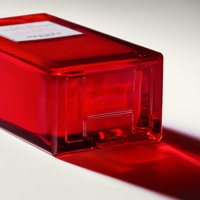 緋紅火參（Eau de rhubarbe ecarlate）身體保濕潤膚乳- 200 ml