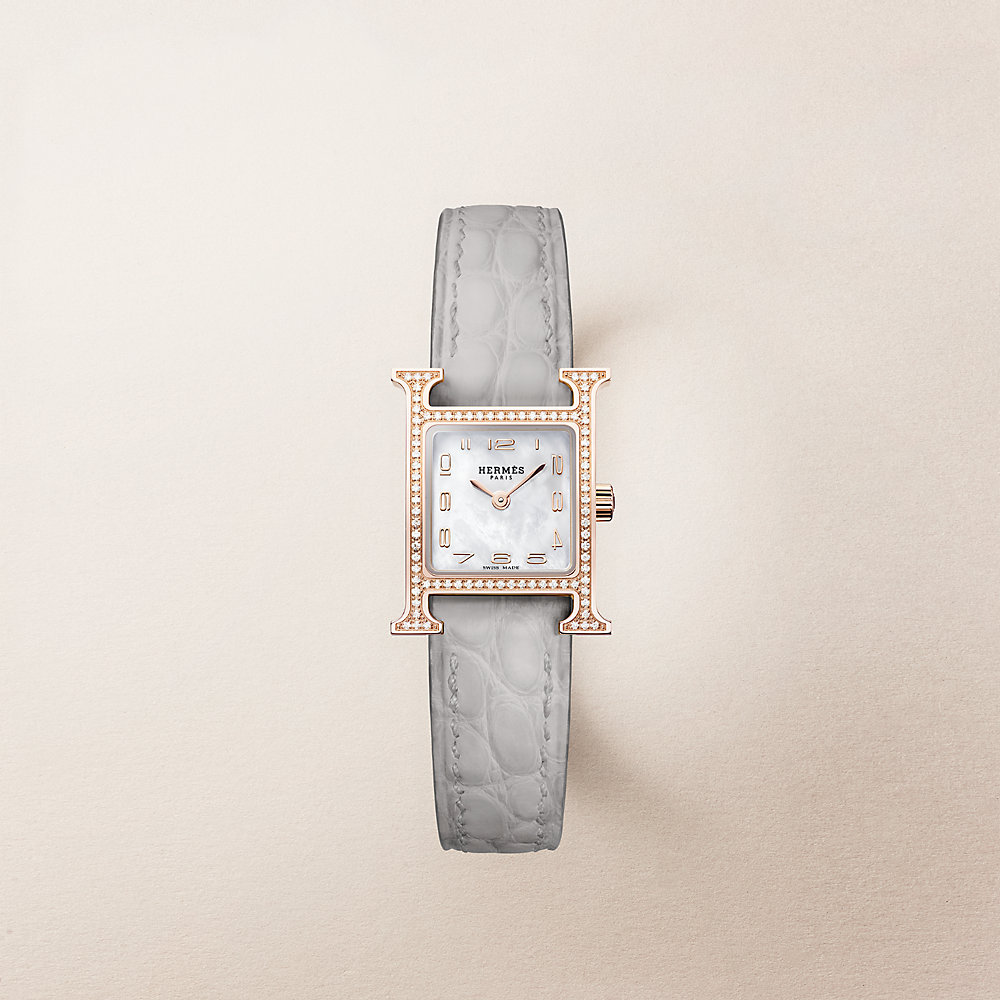 HERMES Hウォッチ ミニ シルバー文字盤 クォーツ 腕時計 《Hウォッチ》 ミニ 21 mm - グレー | Hermès - エルメス-公式