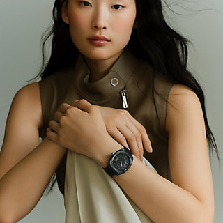 腕時計 《エルメス H08》 42 mm | Hermès - エルメス-公式サイト