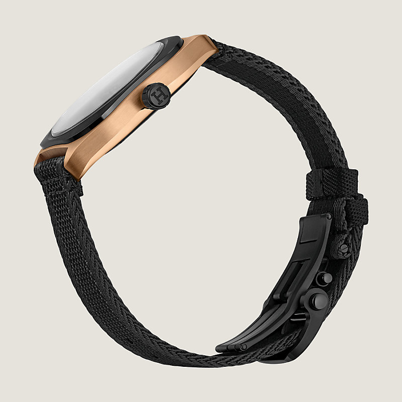 腕時計 《エルメス H08》 42 mm | Hermès - エルメス-公式サイト