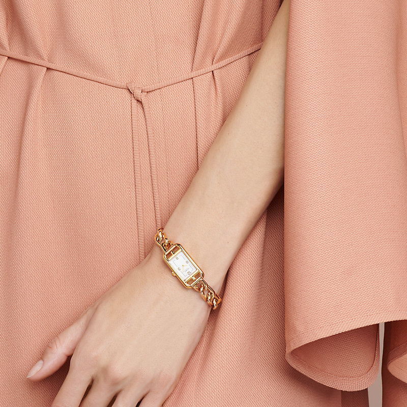 腕時計 《ナンタケット》 PM 29 mm | Hermès - エルメス-公式サイト