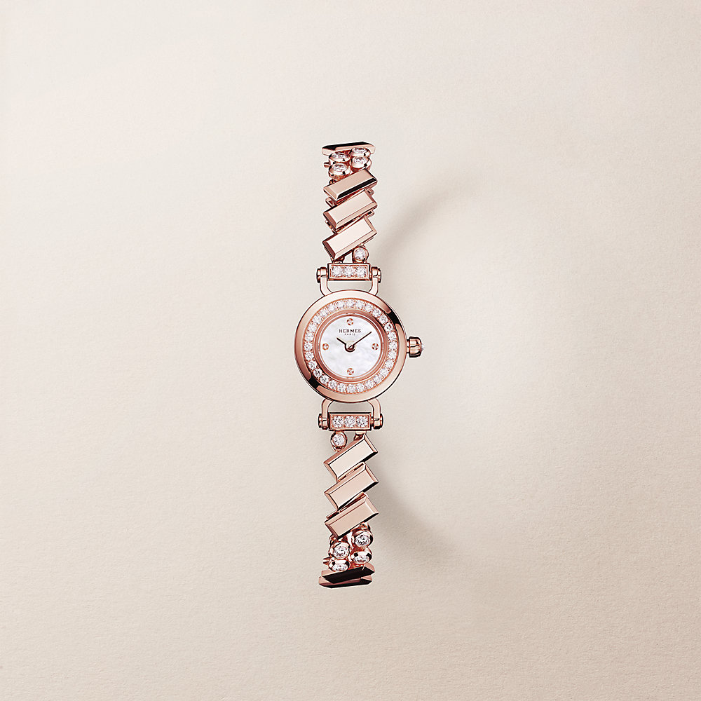 腕時計 《フォーブル ポルカ》 ミニ 15 mm | Hermès - エルメス-公式サイト