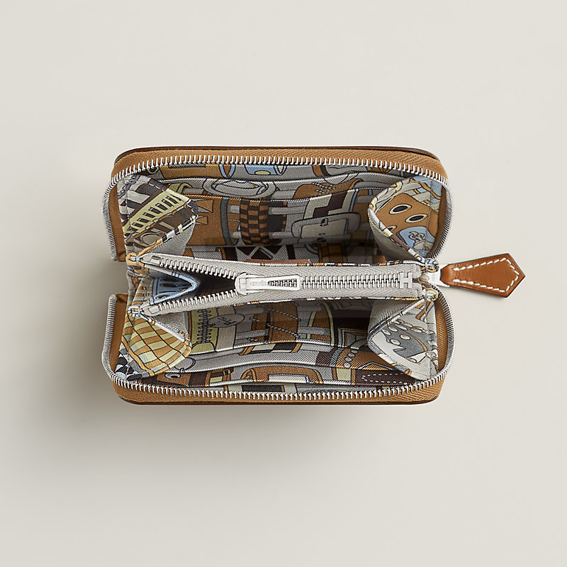 財布 《シルクイン》 コンパクト - ブルー | Hermès - エルメス-公式サイト