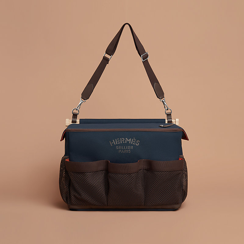 馬房用バッグ 《グルーム》 | Hermès - エルメス-公式サイト