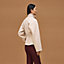 캐시미어 쇼트 승마 코트, 보기: 이미지: 제품 착용 이미지, worn, 4개 중 8번째 보기
